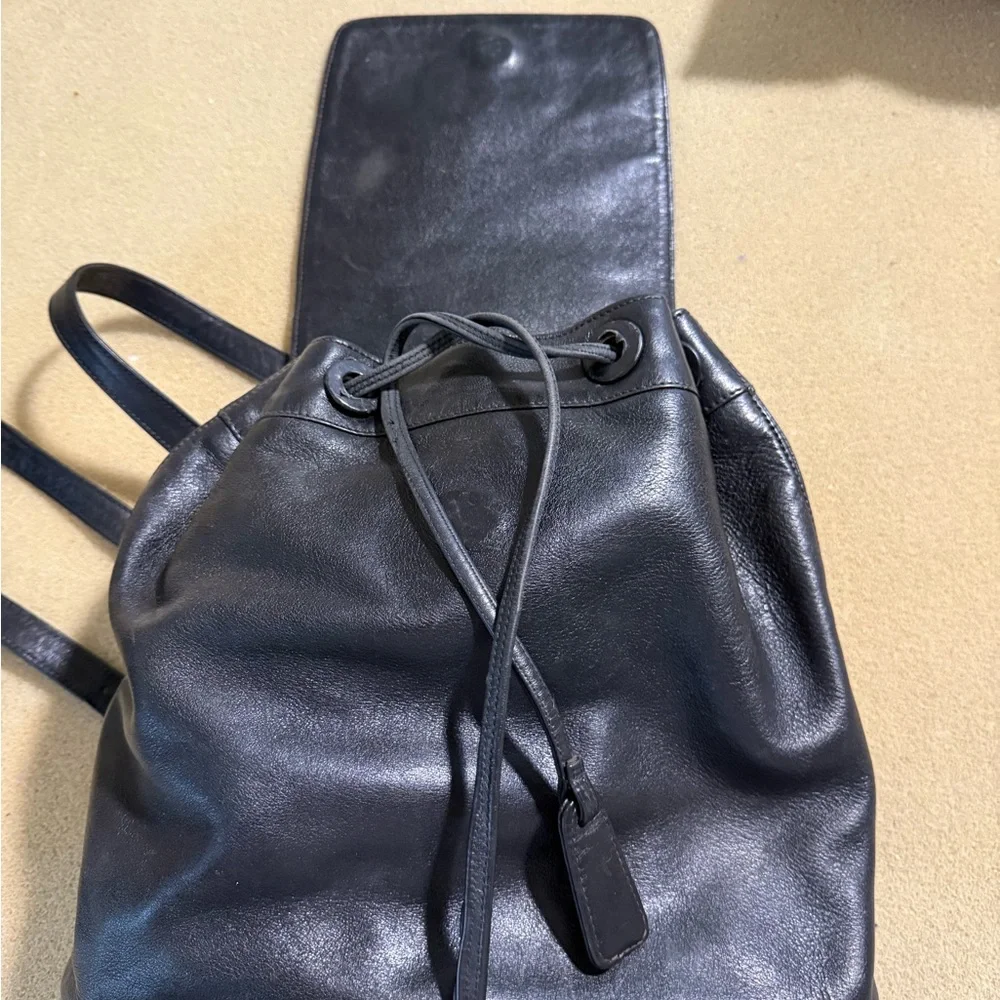 CHANEL Black Leather Backpack - Picture 9 of 16